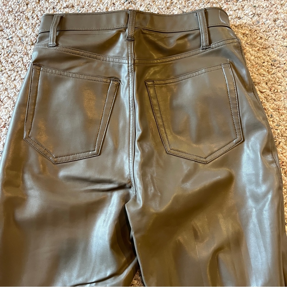 Abercrombie & Fitch High Rise 90s Straight Vegan Leather Pant women’s 27/4 long - Picture 4 of 5